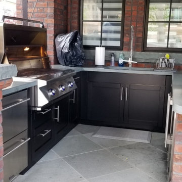 Outdoor Kitchens
