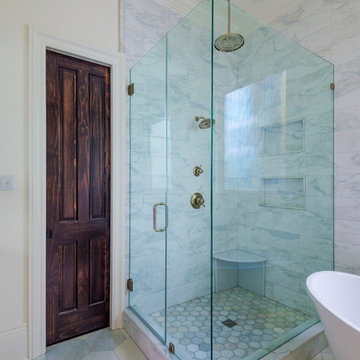 Luxurious Master Bathrooms