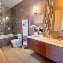 Lavinas Bathroom
