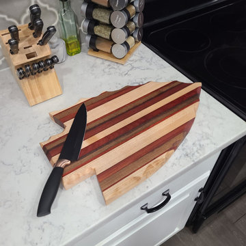 Yeargin - Arrowhead Cutting Board