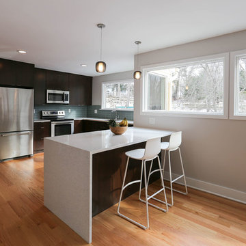 Columbia Modern