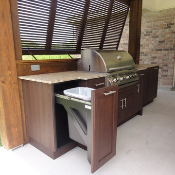 Outdoor Kitchens