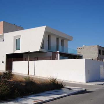Vivienda Unifamiliar en Esquina - Casa Martínez