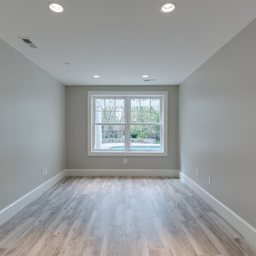 A Luxmanor Staple, North Bethesda