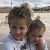 Lara Savic's photo