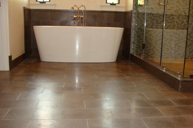 Bathroom - bathroom idea in Atlanta