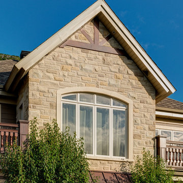 Laurier Ivory White, Maple Sugar & Canyon Buff Building Stone Home - Quebec, CAN