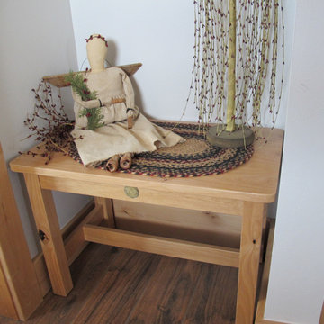 Daugs Stool