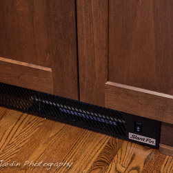 Vincent Avenue South - Kitchen Cabinetry