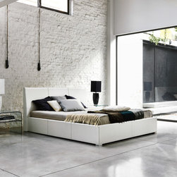 Bed sets call us 786-348-5407 - Products