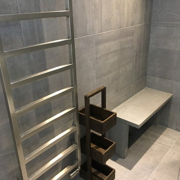 Walk-in Shower Rroom