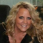 Tracey Young Anderson's photo