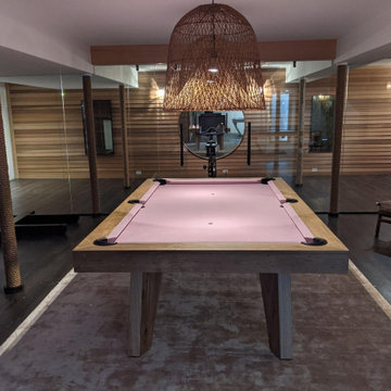 Netural New York Billiards Room