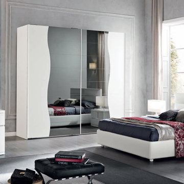 Spar Italian Platform Bed Prisma 05 - $2,025.00