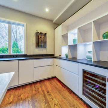 Picture perfect bright and dark Family oriented kitchen in Greenwich CT (2019)