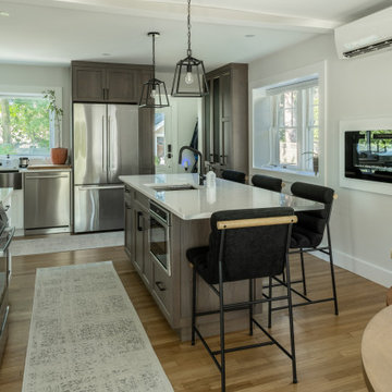 Second Generation, First-Class Kitchen