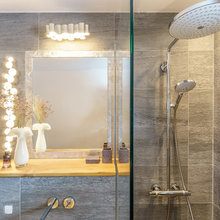 Apt Bathroom