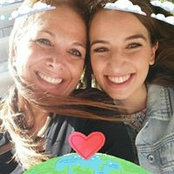שרה זדהs foto
