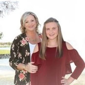 Tessa Livers's photo