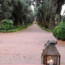 Looking for outdoor lights? Choose magic Moroccan lanterns