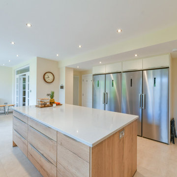 Spacious and functional classic style kitchen with a mix of modern technology