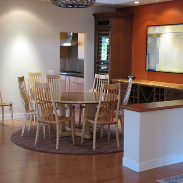 Jane Wells Dining Set