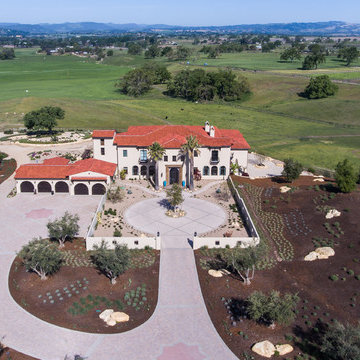 Castillo Residence