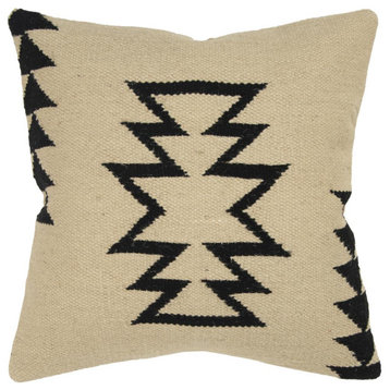 Rizzy Home 18x18 Pillow, T05815