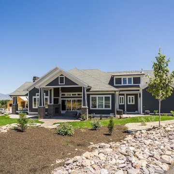 exterior on parade house