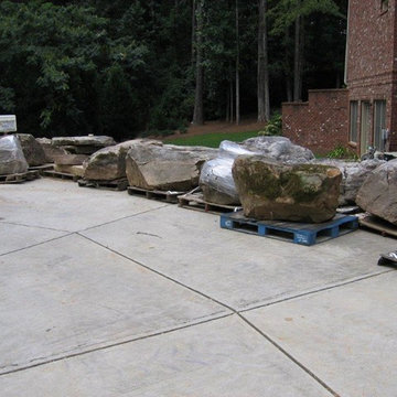 Fieldstone boulders (specially selected)