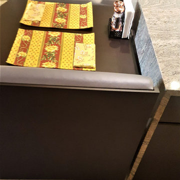 kitchen breakfast booth and banquette