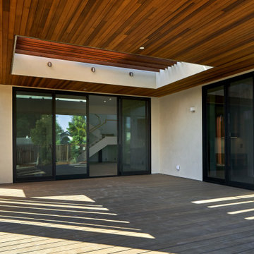Modern California, Cupertino