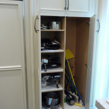 Custom Mullion Doors for Open Living | Kitch-Encounters - FL