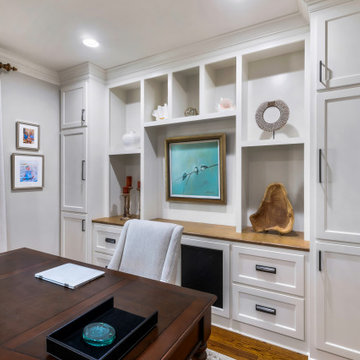 Fashionable and Efficient Home Office