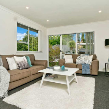 S O L D 136 Waimumu Road