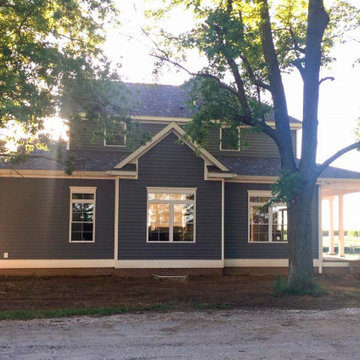 Siding Installation - James Hardie Lap Siding in Evening Blue
