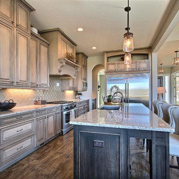 Kitchen - The Debonair - Multi-Story Cascade-Craftsman