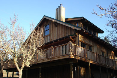Example of a mountain style home design design in Other