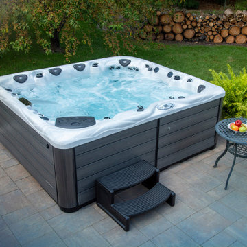Master Spas: Michael Phelps Legend Hot Tub