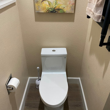 Two bathrooms- San Jose