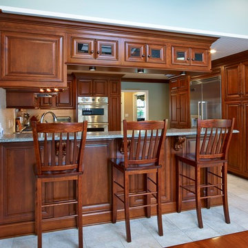 Sophisticated Traditional Kitchen