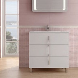 Ba&ntilde;o - Products