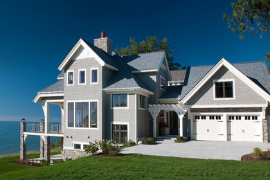 Inspiration for a coastal home design remodel in Grand Rapids
