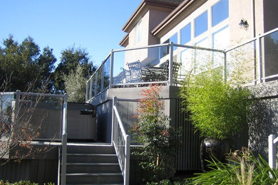 Composite Deck with Glass Rails