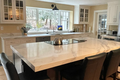 Transitional kitchen photo in Boston