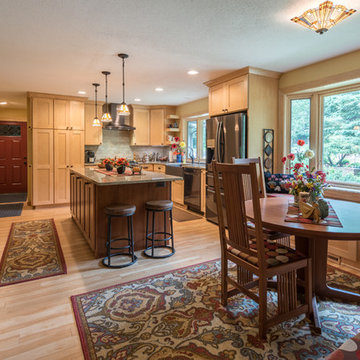 Bear Lake Craftsman Kitchen