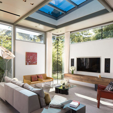 Everett Street Residence