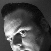 Andy Darrow's photo