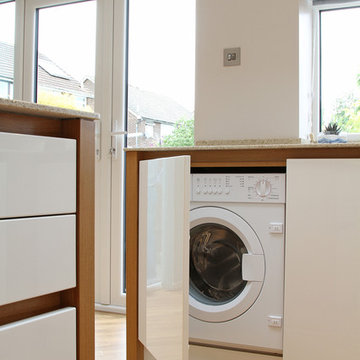 White High Gloss German Kitchen with Oak Panels