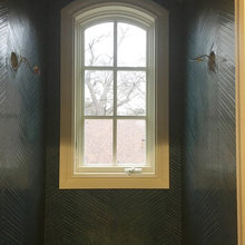 Lesley Wetzel, Professional Wallcovering Installer